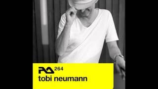 Tobi Neumann - Resident Advisor - RA264