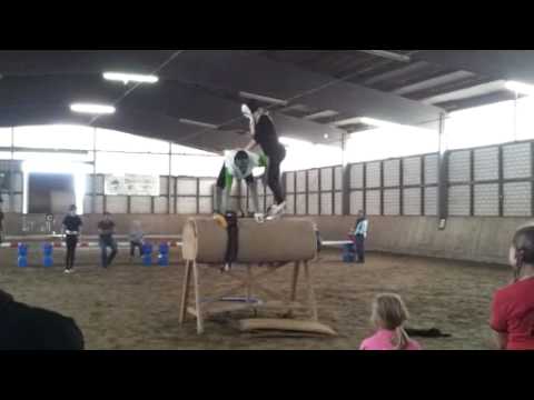 Frankenstein & Scream  - Doppelvoltigieren - Ravensberg-Lippe