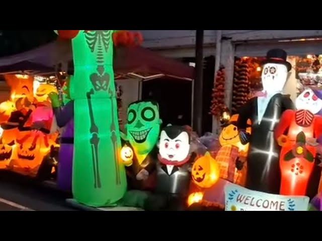 Vídeo relacionado con Maniquí de cuerpo inflable de tamaño completo, cadáver de Halloween, decoración de patio de Halloween, muñeco inflable de cuerpo muerto para disfrazarse y exhibición de disfraces para decoraciones