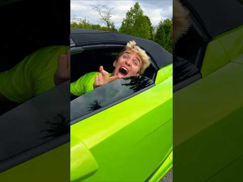 Can a LAMBORGHINI Window Slice Off Your FINGER?? 😱