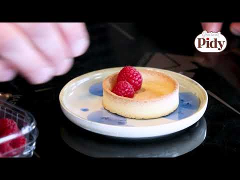 Pidy - Trendy Tartlet with Cuberdon Cream and Raspberries
