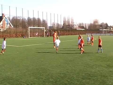 7 maart 2010 De Meern F13 - Montfoort F1 5-4 2e doelpunt Robin