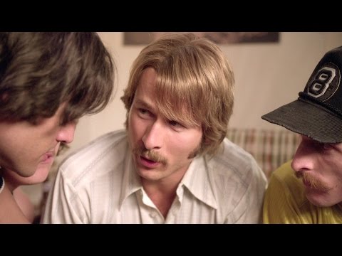 EVERYBODY WANTS SOME!! | Theater Party