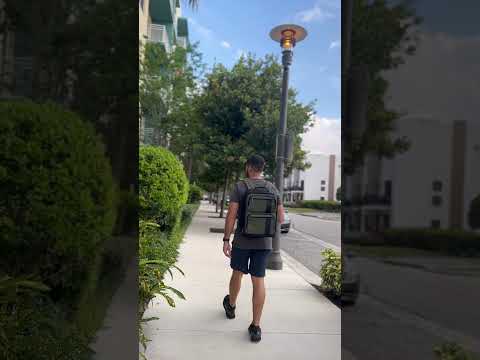 Meet your new favorite work bag