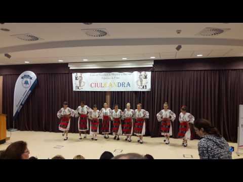 Ansamblul "Izvoreanca"