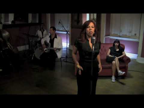 Rua da Saudade - Retalhos - Luanda Cozetti (Official Video)