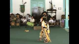Download lagu Tari Topeng Samba Cirebon by Annisa Nabila mp3
