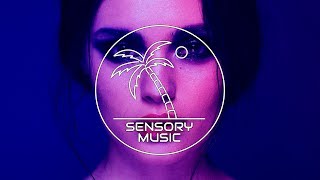 Martin Jensen x MOLOW - Carry On