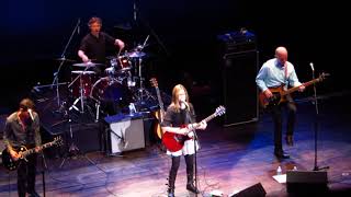 2013 03 15 Lisa Loeb - Alone