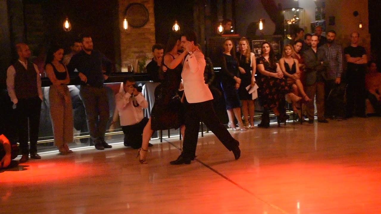 El Pañuelito Haris Mihail - Natasha Lewinger  Athens 19/10/2018 1/3