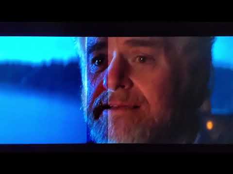 Free Willy 2: The Adventure Home- The Dakar runs aground