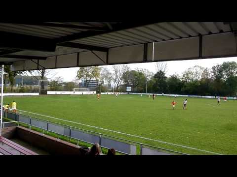 20111105 Voetbal Gr Lindt C1 - Oranje-Wit 3-1 - goal.MTS