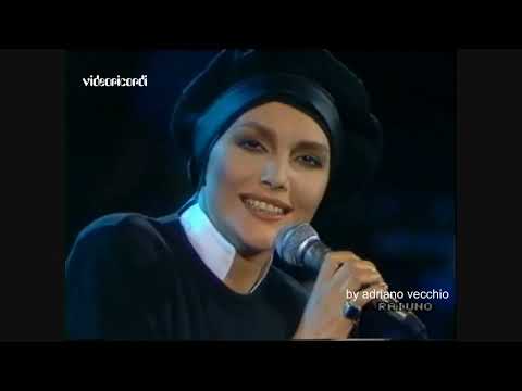 Anna Oxa with the New Trolls at the SISTINA Theatre in Rome