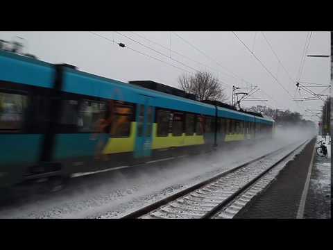 WestfalenBahn RE15 nach Emden am einem Winterlichen Tag (FLIRT3)