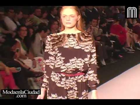 Mercedes-Benz Fashion Week México O/I 2013-14 | Desfile Alejandra Quesada (Parte 1 de 2)