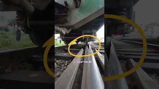 Train wheels line change. #track #line #train #shorts