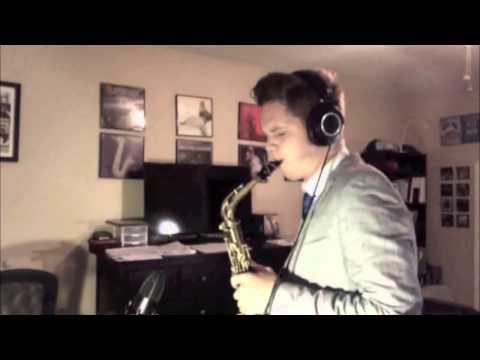 PerformwithMintzer_Alex_Hahn