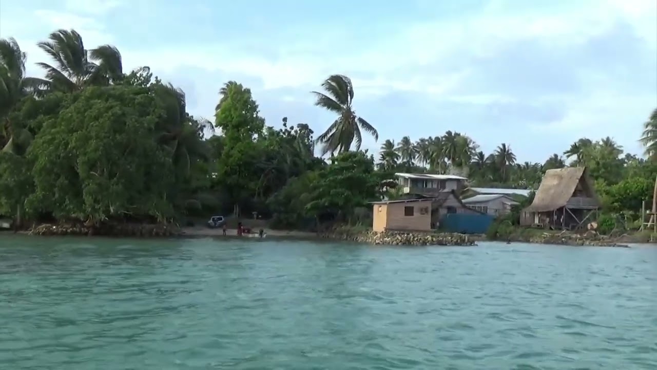 Boat trip from Munda to Nusa Roviana