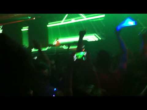 Armin Van Buuren @ Vancouver Convention Center 2013 - Violetta