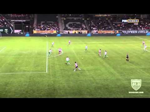WNT vs. Republic of Ireland: Sydney Leroux Second Goal - Nov. 28, 2012