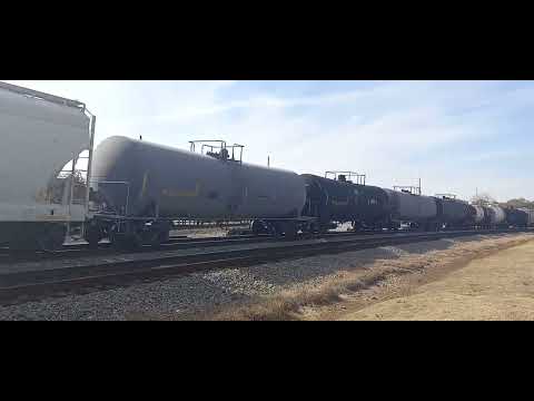 NS 175 with UP 6718 AC44CW NS 9688 D9-40CW and UP 6224 AC44CW