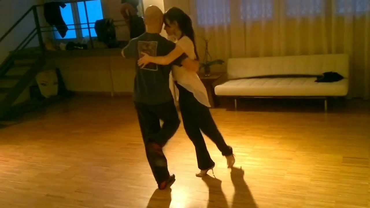 Tango a Milano, Tangodoble, Giros Sequence of the week 25 April 2 May 2012.mp4