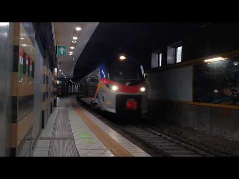 Treno Regionale Pop ETR 104 058 Regionale 5560 Reggio di Calabria Centrale-Cosenza