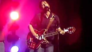 The Black Keys - Act Nice &amp; Gentle (Live) - Brixton, London (2/11/2010)