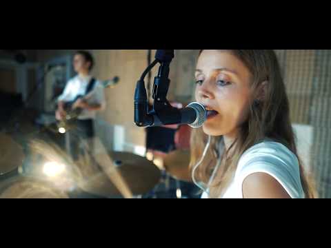 Leeb0rn - Lee – Hypnotize the Sun (live session)