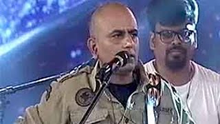 Rock-n-roll with Parikrama