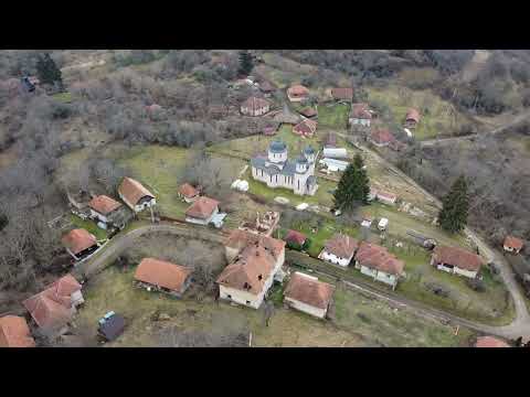 Alun, satul cu drum de marmură Alun și cariera sa IMAGINI AERIENE