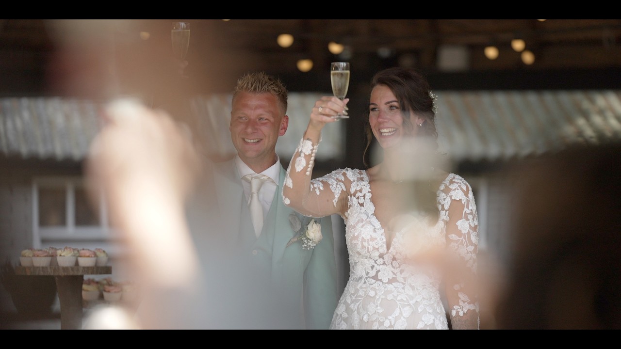 Klik om video te laden en af te spelen