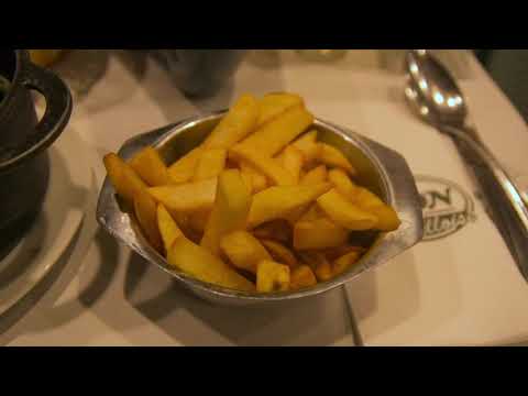 Chez Leon Bruxelas famoso local para mexilhões e batatas fritas