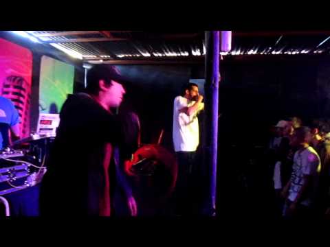 Gronex feat ese a u ka e