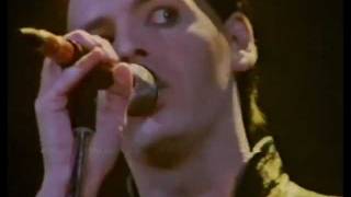 gary numan-remind me to smile (live 1980)