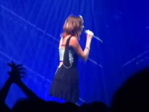 Kylee - Just Give Me A Reason (cover, live at Japan Expo)