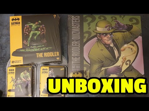 Unboxing Batman Miniatures Game: Riddler & Catwoman