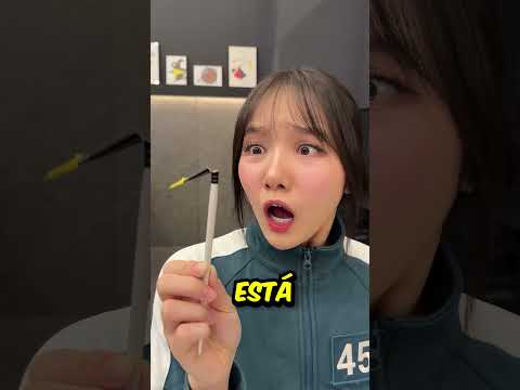 Magic Painting Contest at Squid Game! 😲✨