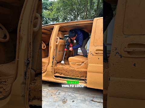 🚗😱 ¡EL COCHE DE LA MAMÁ DE RONALDO COMO NUEVO! #shorts #españa #español #ronaldo #cristiano #cr7