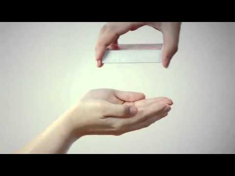 Unwritten (rojo) por Lyndon Jugalbot y SansMinds - Trucos - asdetrebol.com