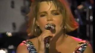 Belinda Carlisle - We Got The Beat (Live at the Roxy &#39;86)