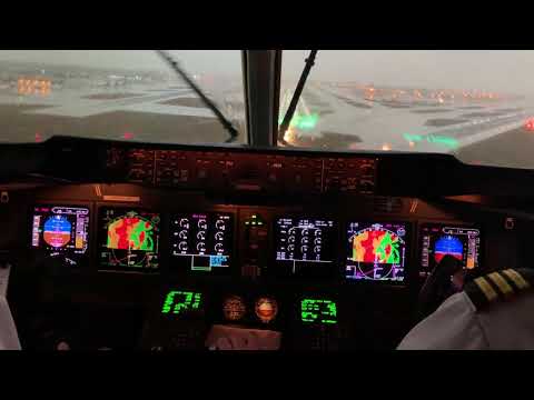MD11 Landing in Miami