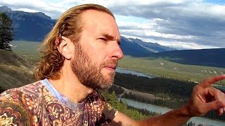 A spectacular viewpoint in Jasper National Park, Canada