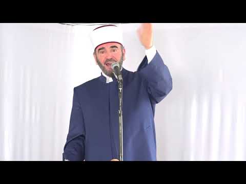 Politika ndërton murna , feja ndërton ura - Dr.Zekerija Bajrami