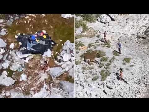 Rozbitkowie byli uwięzieni na bezludnej wyspie 33 dni.