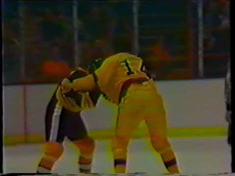 Stan Jonathan Vs Dave Schultz 04.15.77