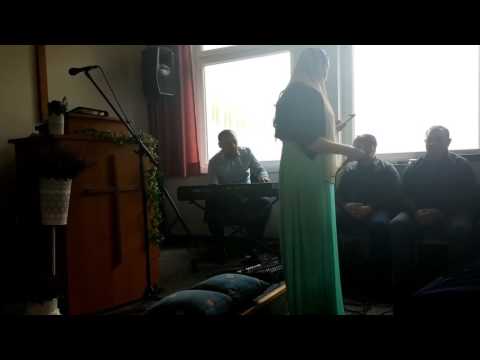 fratele Avram și Sora alina - Cântări creștine