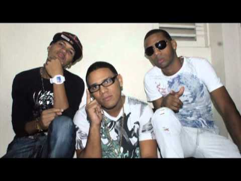 CR 38 FT TONTON 80-Baila, bebe, pero no pida cualto (original).mpg