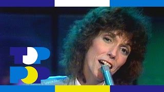 The Carpenters - Touch Me When We&#39;re Dancing (1981) • TopPop
