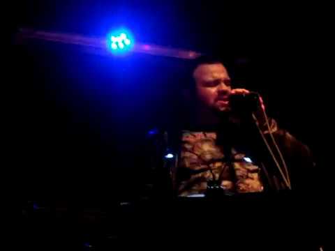 RedMask - Strutter (KISS) version